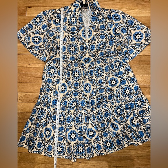 Tuckernuck Blue & White Floral Tiered Mini, Boho Chic Short Sleeve Summer Dress - Picture 7 of 7